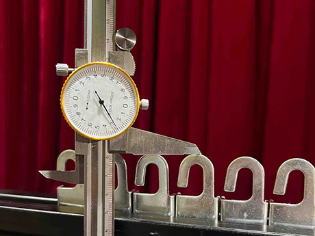 測(cè)量機(jī)械細(xì)節(jié)尺寸